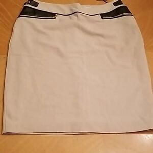 Calvin Klein beige Skirt women's size 8